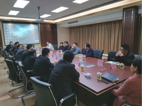 阜陽市、潁上縣各級領(lǐng)導(dǎo)一行蒞臨公司考察調(diào)研